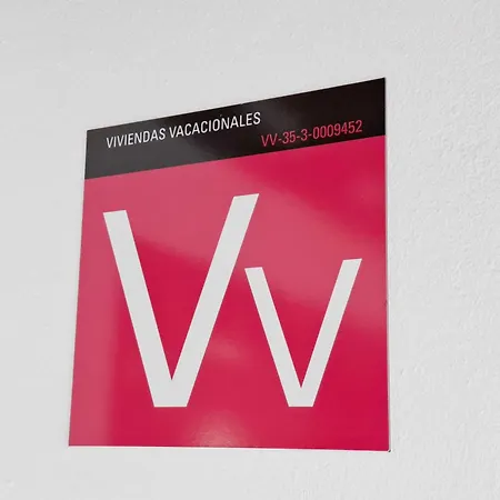 With Private Pools - Just 7 Min Walk From Beach, Bars & Dining ヴィラ プラヤ・ブランカ