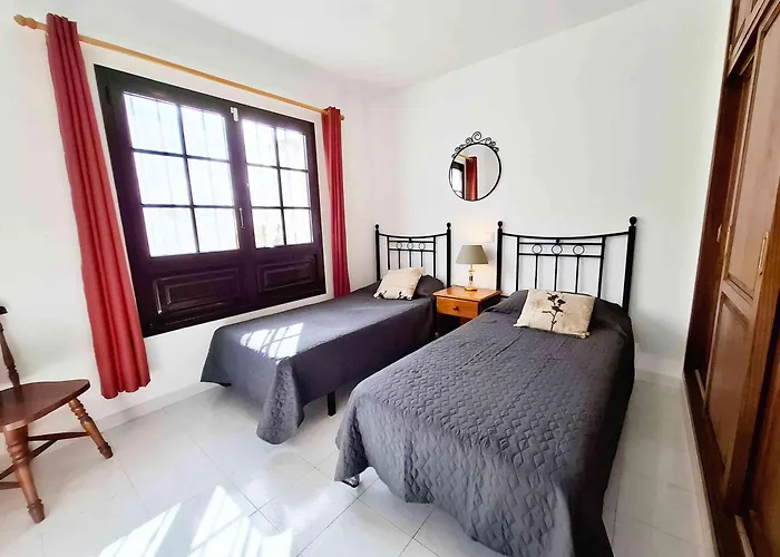 וילה With Private Pools - Just 7 Min Walk From Beach, Bars & Dining פלאיה בלנקה