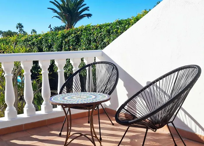 With Private Pools - Just 7 Min Walk From Beach, Bars & Dining פלאיה בלנקה